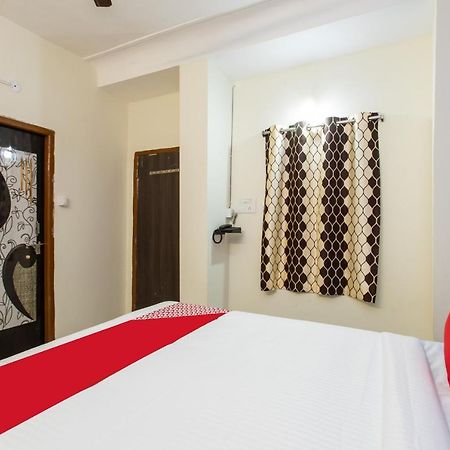 Oyo 27862 Hotel Brooklyn Indore Exterior photo